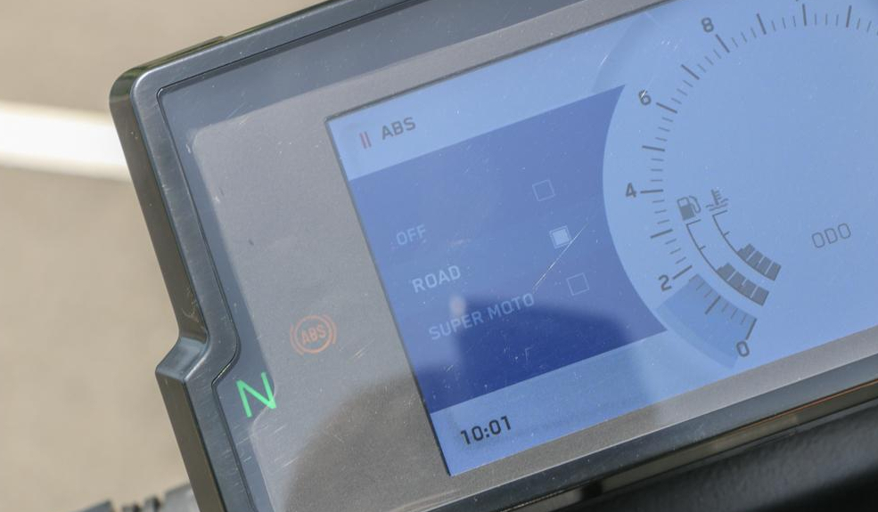 老款ktm390duke动力弱,16款ktm390duke缺点