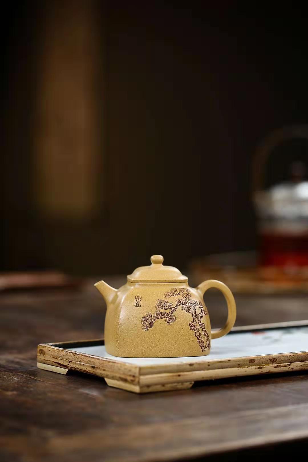 一把优质紫砂壶具备哪些特点,一把紫砂壶好不好