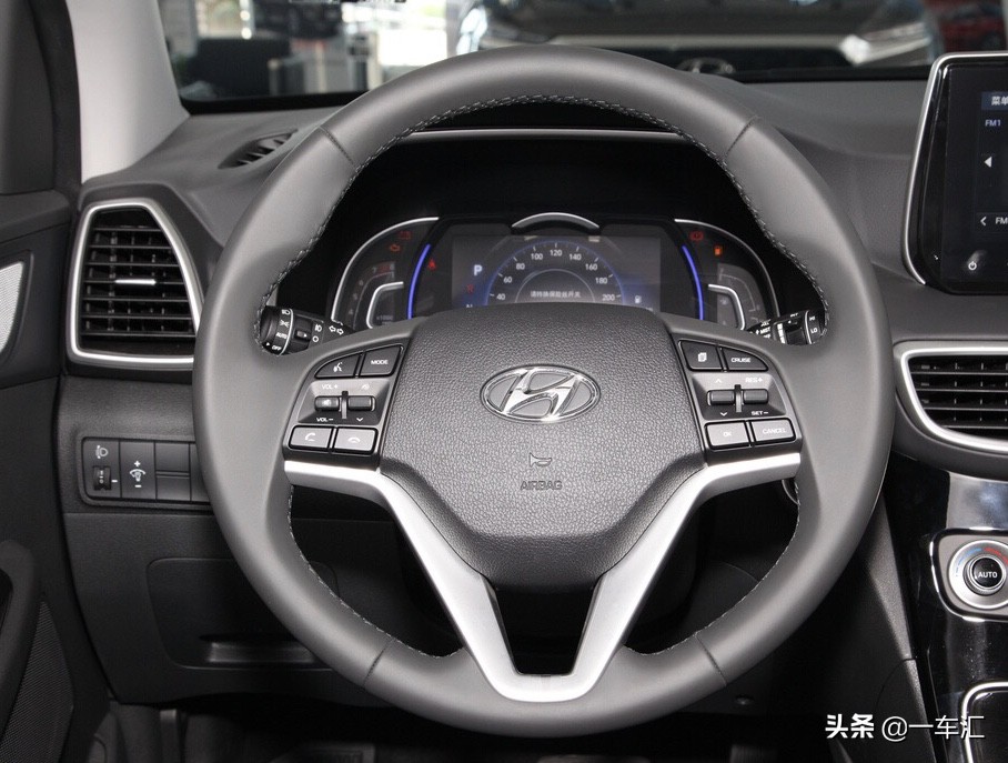 现代途胜哪个配置最值得购买,23款现代途胜到底值不值得购买