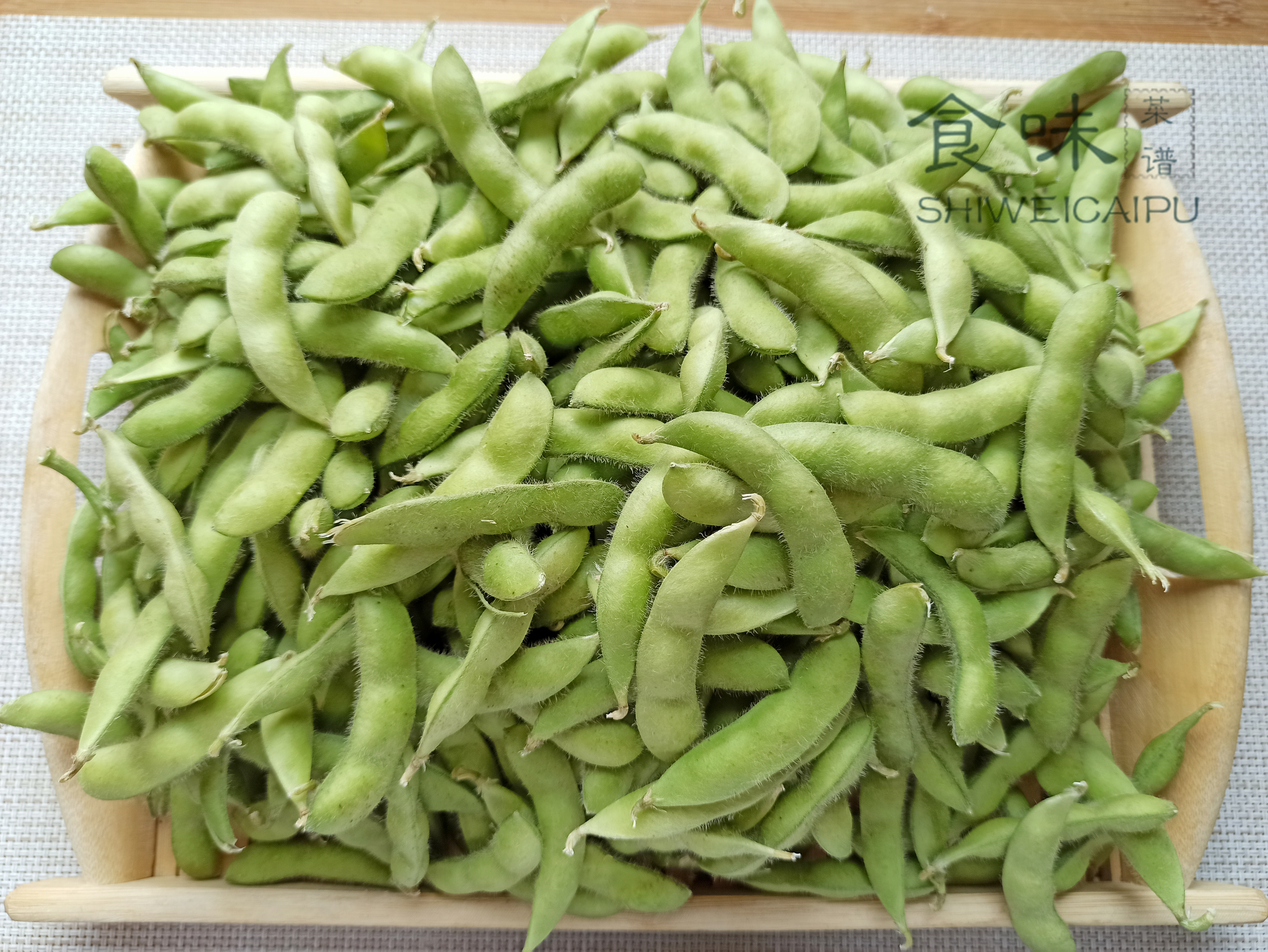 煮毛豆的正确做法没有碱面,煮毛豆的正确做法不带皮