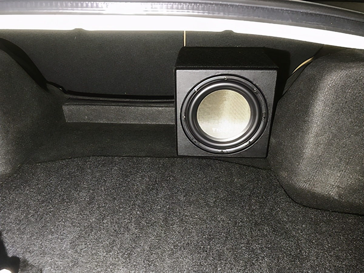 东成丰田锐志音响改装案例,锐志改装二手汽车音响店