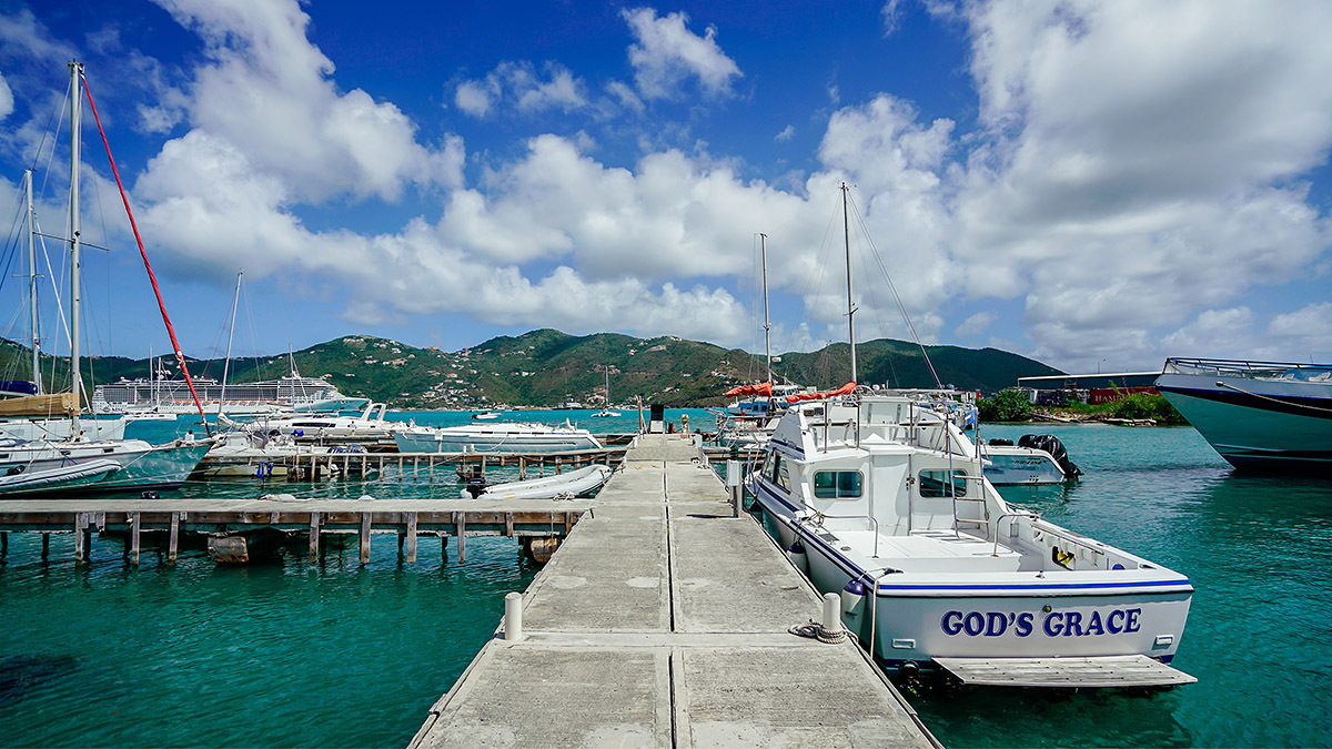 加勒比海盗故事来源,加勒比海盗的主要故事情节