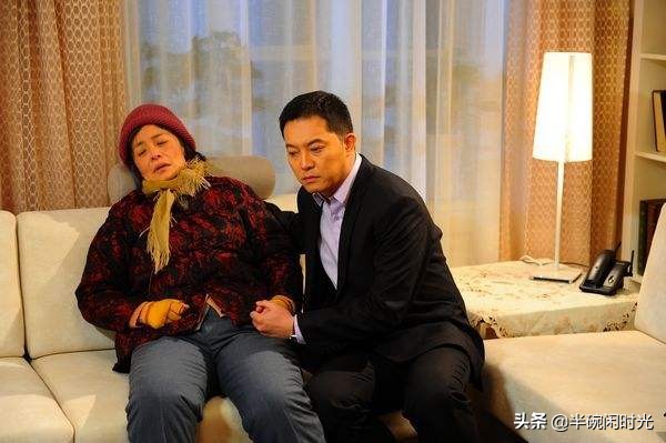 第一次见未来婆婆婆婆送了见面礼,婆婆来了第一次见媳妇