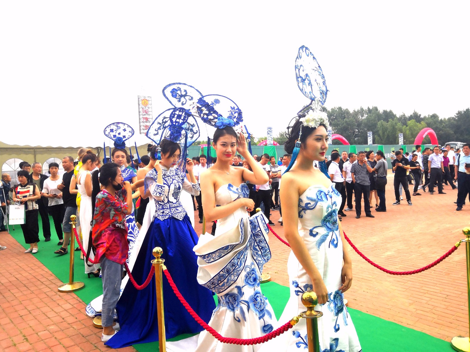 中国瓷谷打卡,中国陶瓷谷大市场怎么样