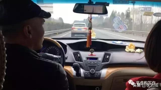 闈炶櫄鏋勭殑鐪熷疄闃呰绛旀,闈炶櫄鏋勭殑鐪熷疄闃呰