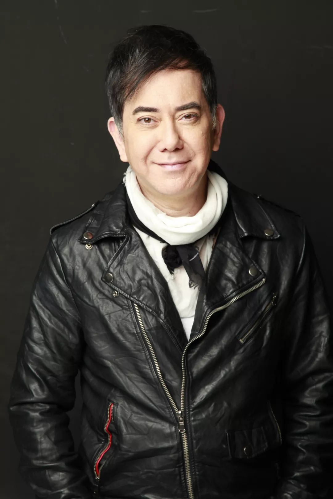 26年三获影帝，他却说自己是一株仙人掌