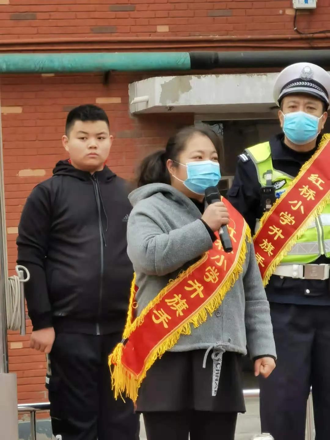 寻找身边的榜样主题教育,学校榜样教育相关活动