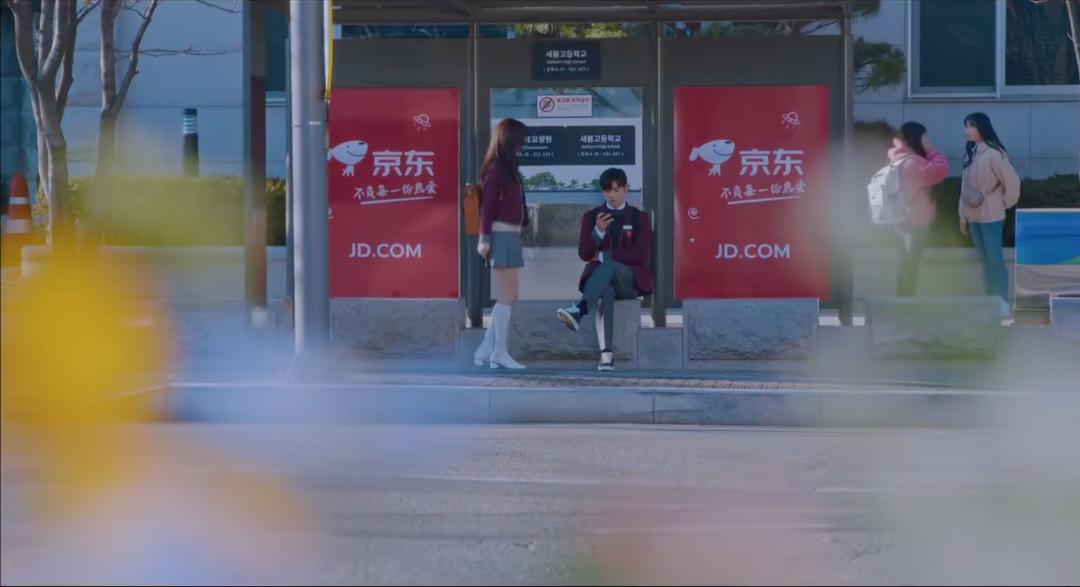 三只松鼠自嗨锅代工厂,三只松鼠京东版