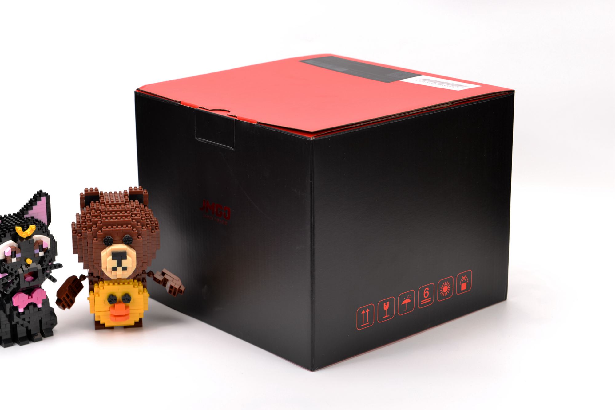 激光投影仪适合用白幕还是灰幕,2000流明投影仪适合白幕还是灰幕