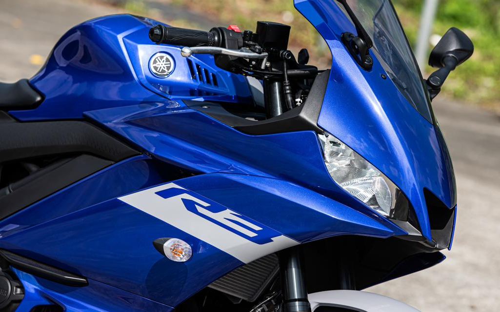 雅马哈r3点评,雅马哈r3和ktmduke390选哪个好