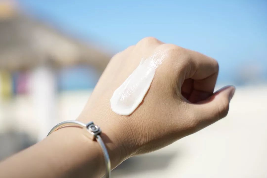 百元以内的保湿面霜好吸收不闷痘,百元以内的面霜推荐