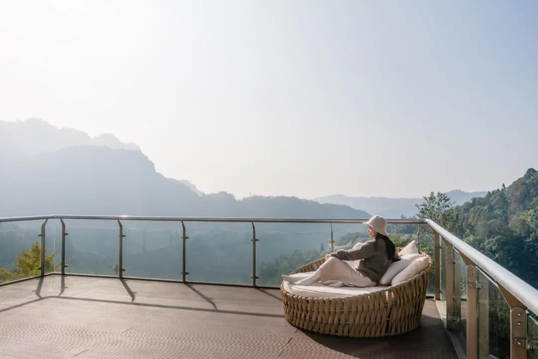 成都出发1.5h,藏在青城后山网红轻奢度假民宿,丨桐去隐泉