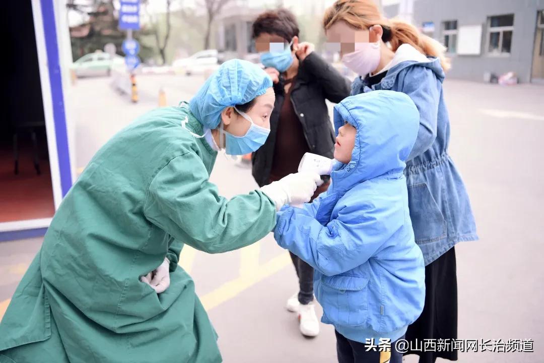 是美丽的天使，更是勇敢的战士——长治市中医医院柴晓云，你暖到了我们！