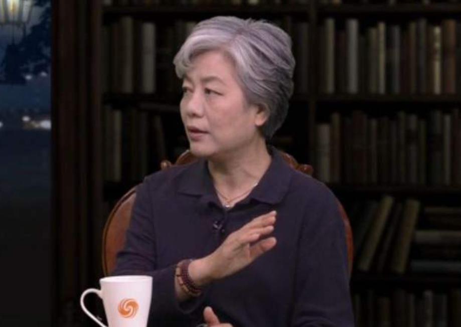 李玫瑾教育孩子不合群,李玫瑾教育女孩不要胆小