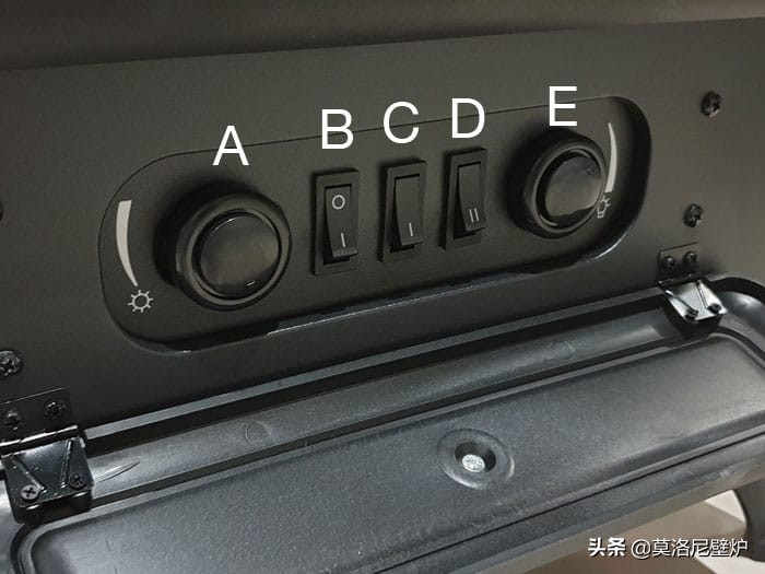 电壁炉怎么取暖,如何使用电取暖炉