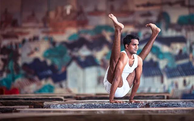 「经验分享」佛山瑜伽教练培训班都培训什么？需要学习哪些课程？