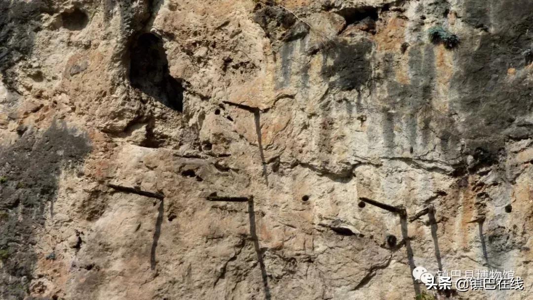 白崖悬棺墓群,镇巴白崖悬棺群