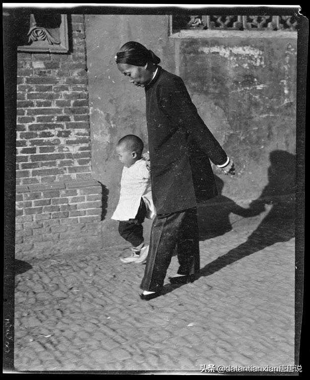 三寸金莲背后的故事,竟然如此的残忍