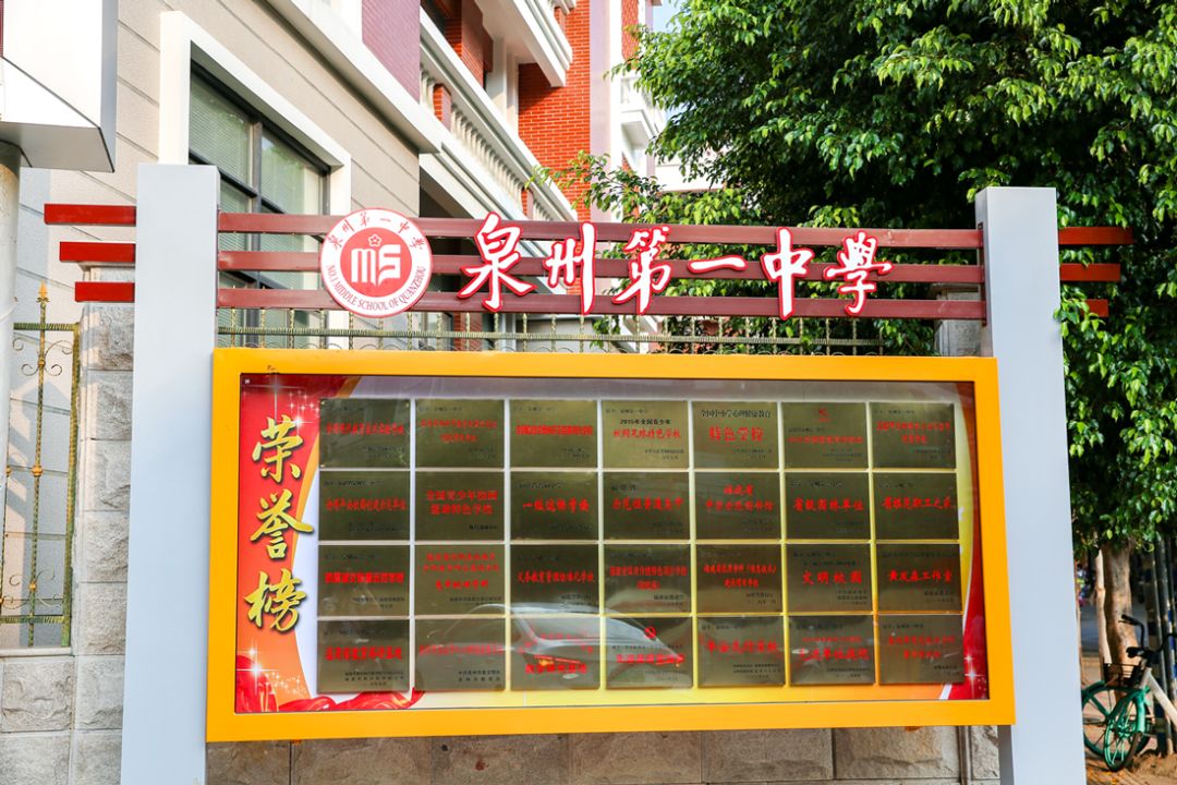 任尔东西南北风配图,任尔东西南北风我亦巍然不动