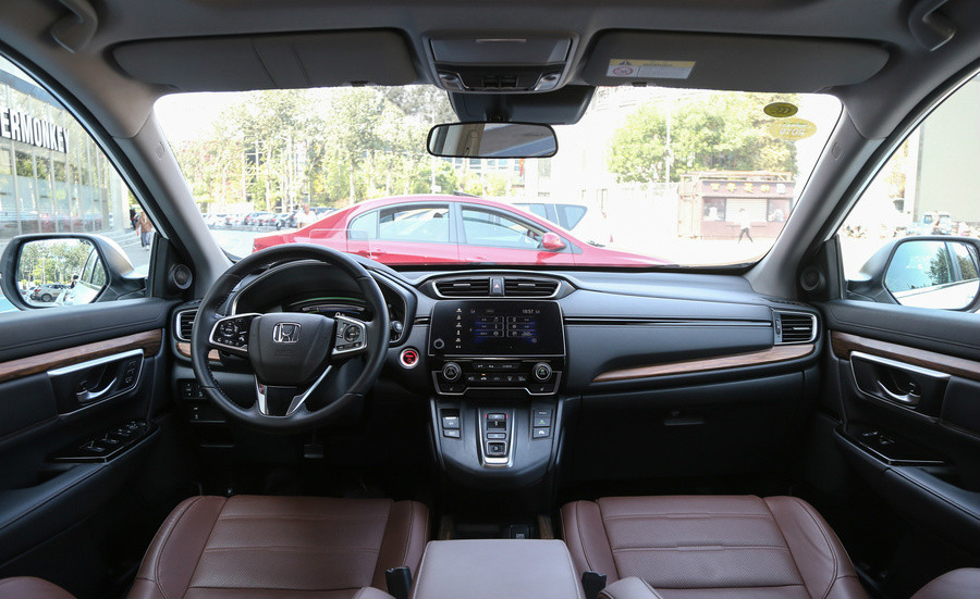 本田crv混动有215马力,本田crv油耗百公里多少