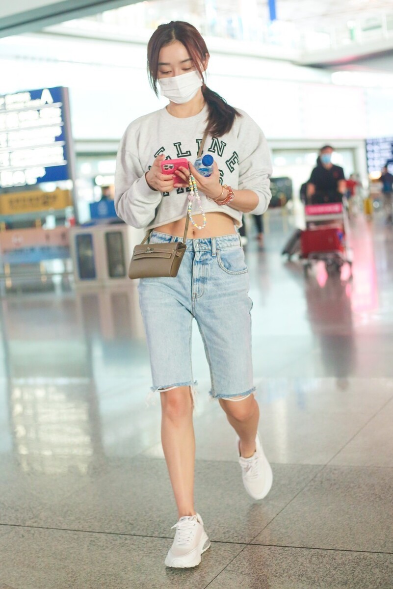 袁姗姗牛仔裤穿搭图片,袁姗姗穿牛仔裤搭配