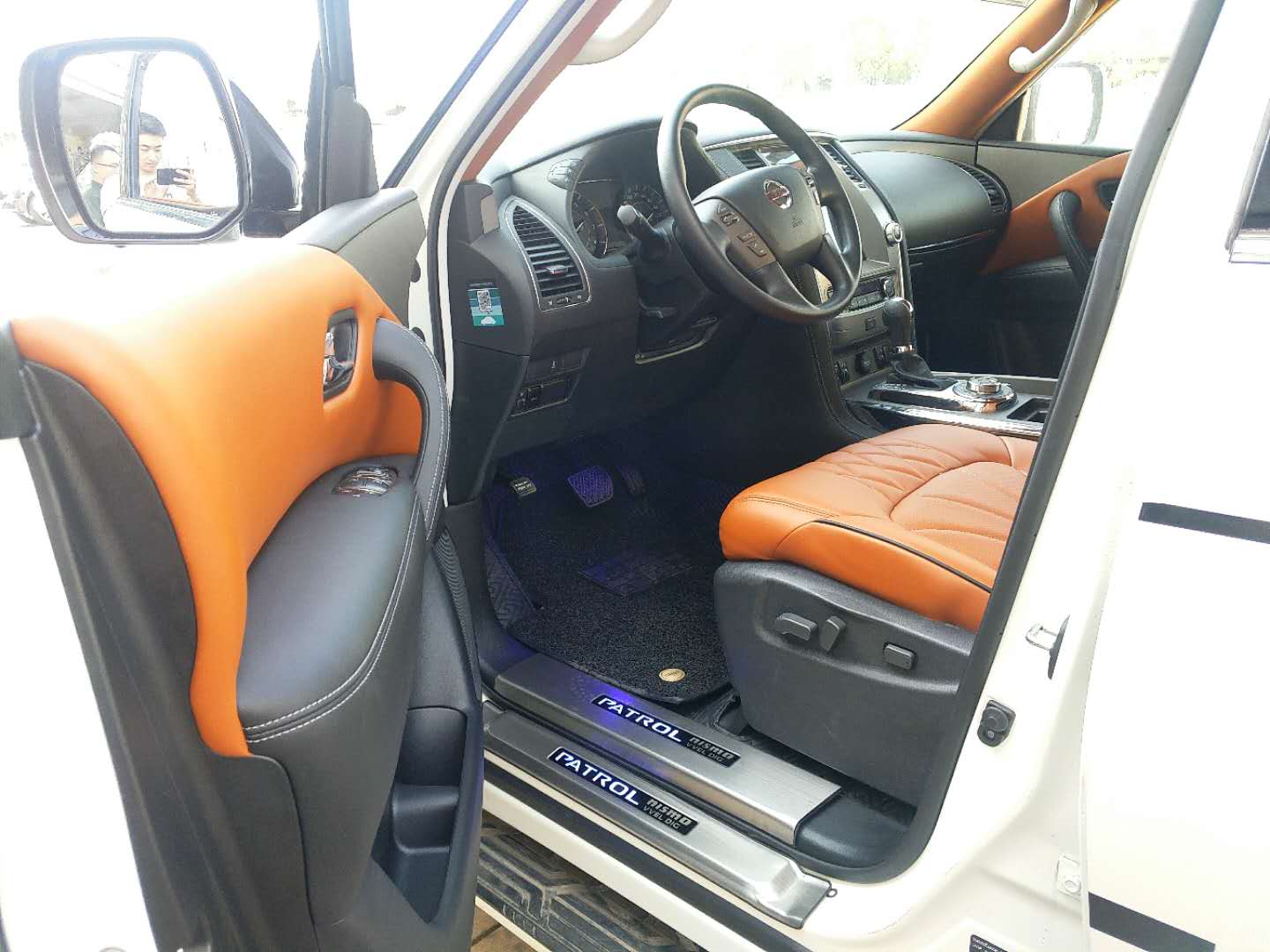 途乐2019款银爵版,途乐改银爵包围需要换后尾门吗