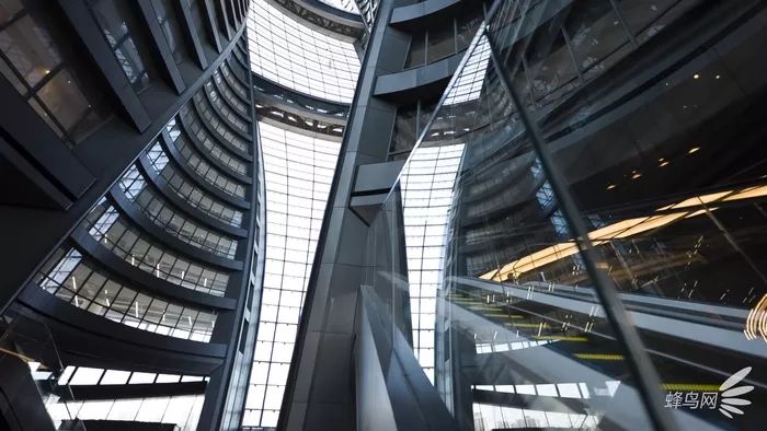 适马sigmafp微单评测,适马fp和索尼微单哪个好