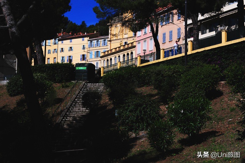 感受法国浪漫的东方韵小镇,邂逅法国最美小镇