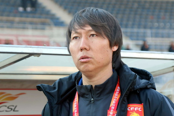 梅西脱衣、德罗巴三杠滑跪，盘点那些奇葩逗比的球星庆祝动作