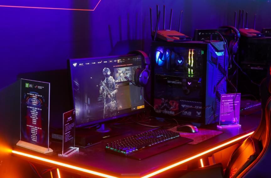 梦幻联动二次元狂欢ROG信仰星球空降BW2021