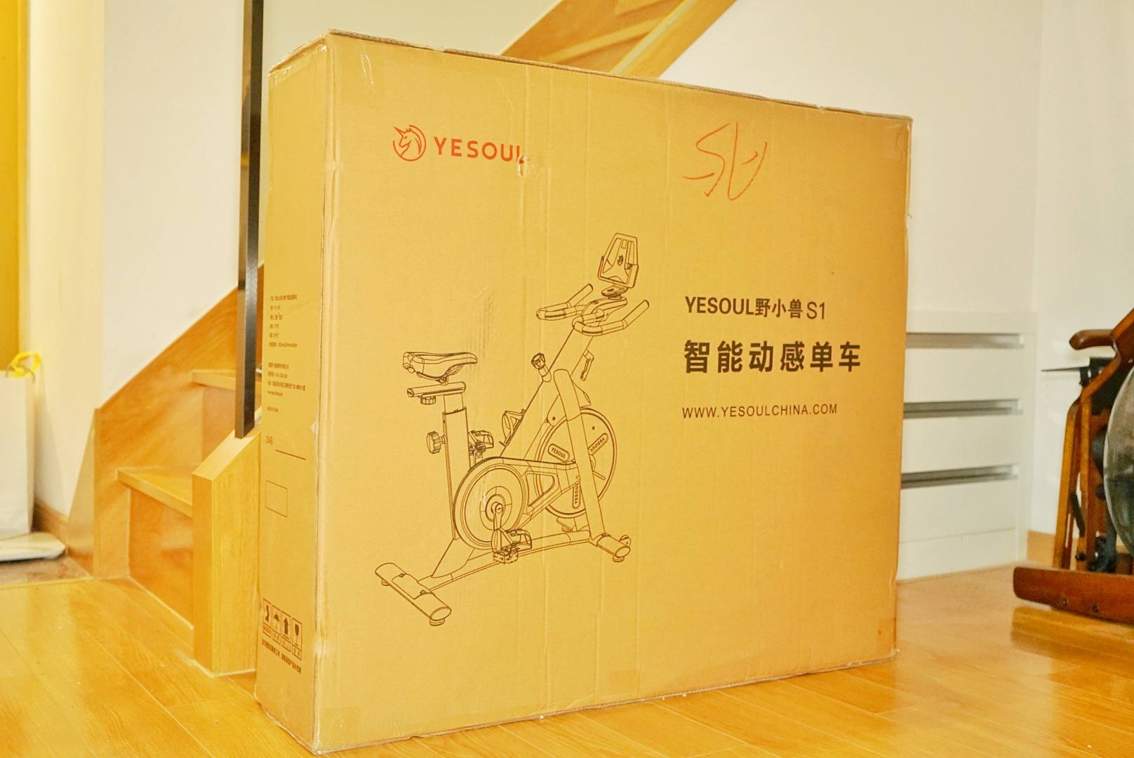 和真正骑行一样的动感单车,野小兽几款热门动感单车对比测评