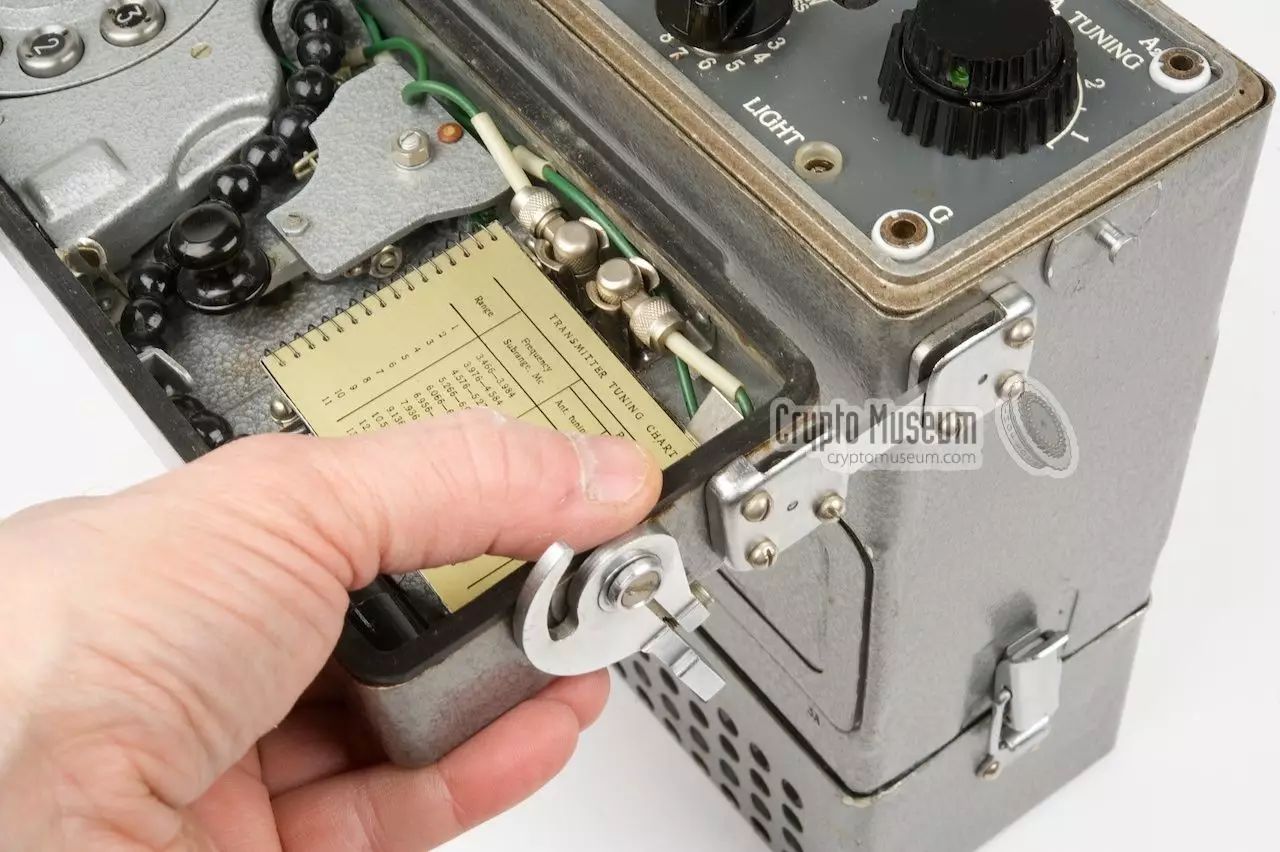 苏联r133接收机,二战最好的短波接收机