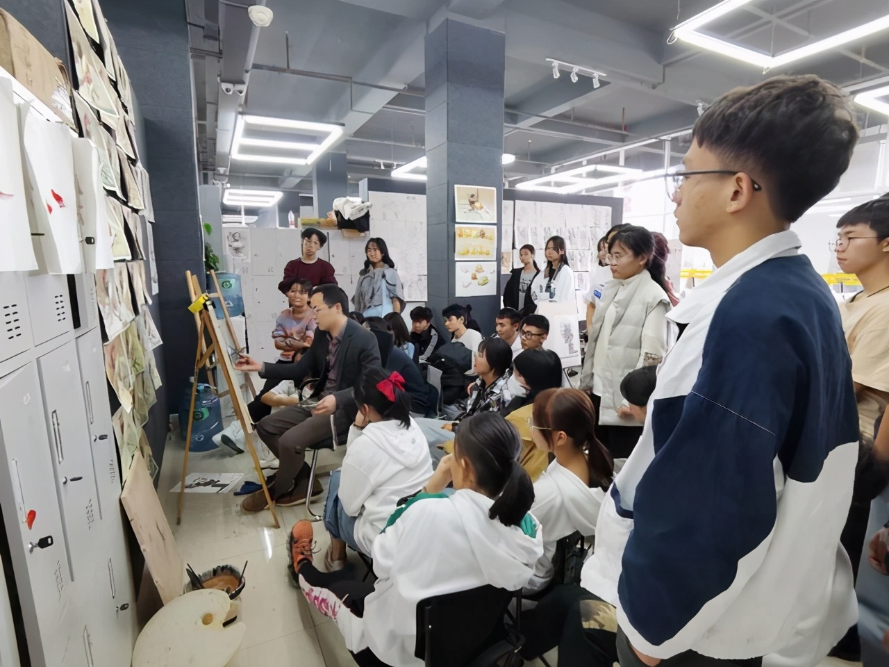 艺术校考报名费多少钱,2020年艺术类统考和校考