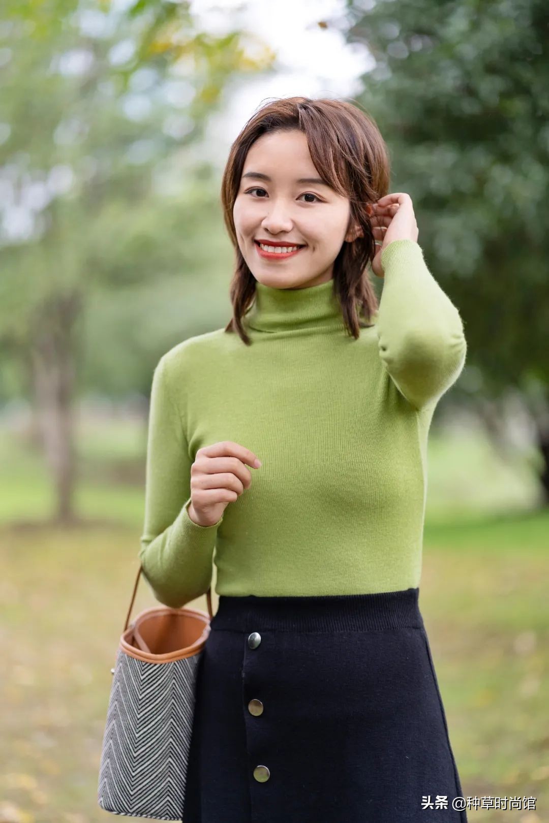 原绒深驼色最佳颜色搭配,哪些驼色系适合春夏穿