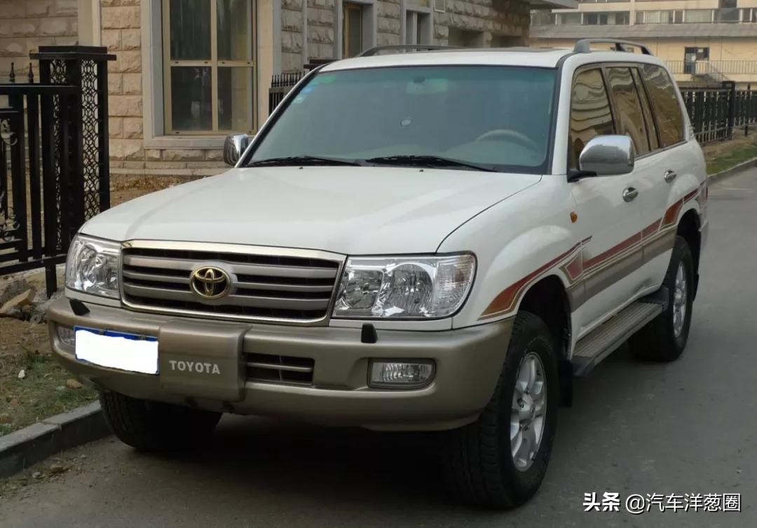 张艺谋拿它当拍摄车，越野3000米荒漠，16年后复活，比汉兰达还大