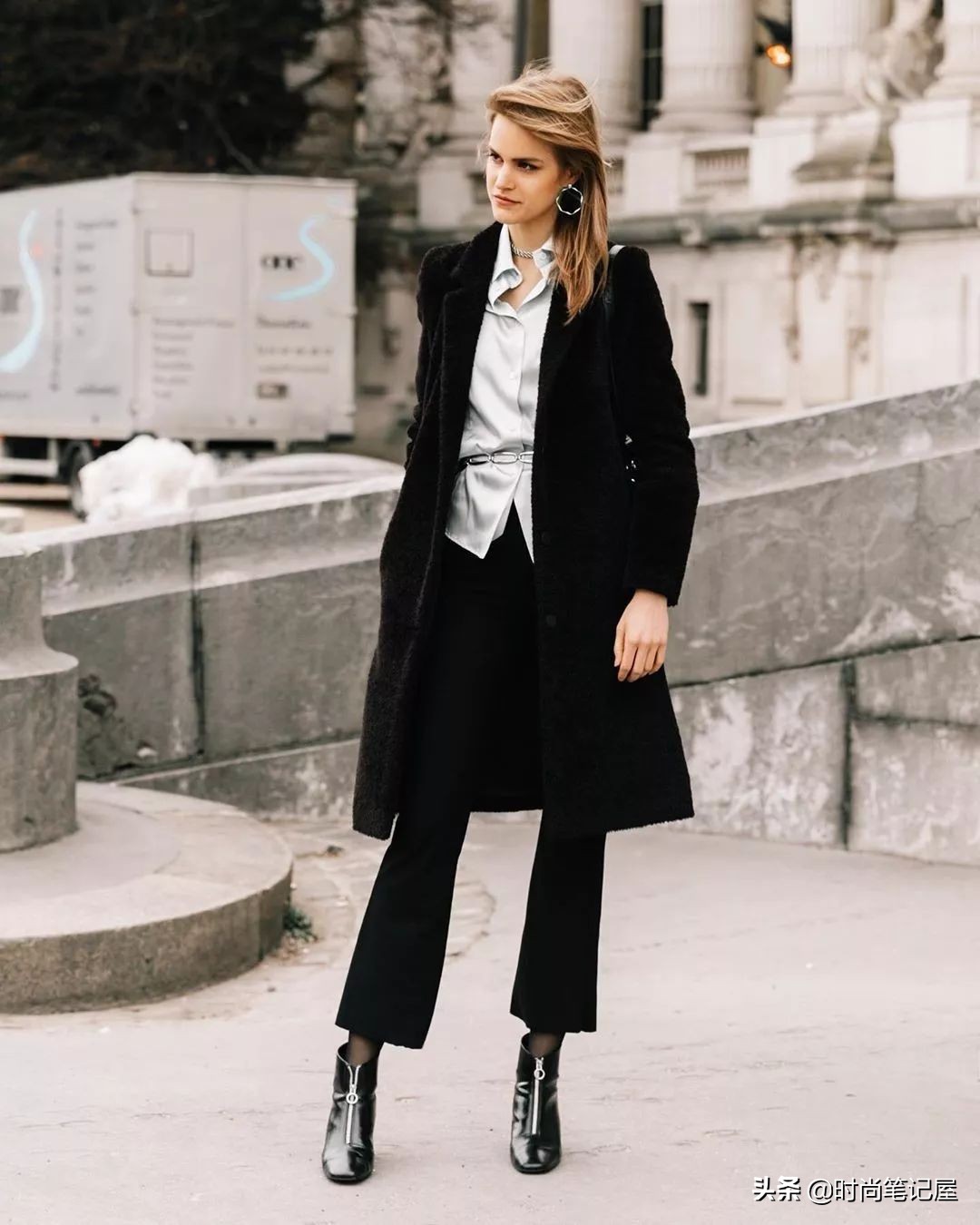 裙子秋冬款搭长筒靴,裙子秋冬款配长筒靴