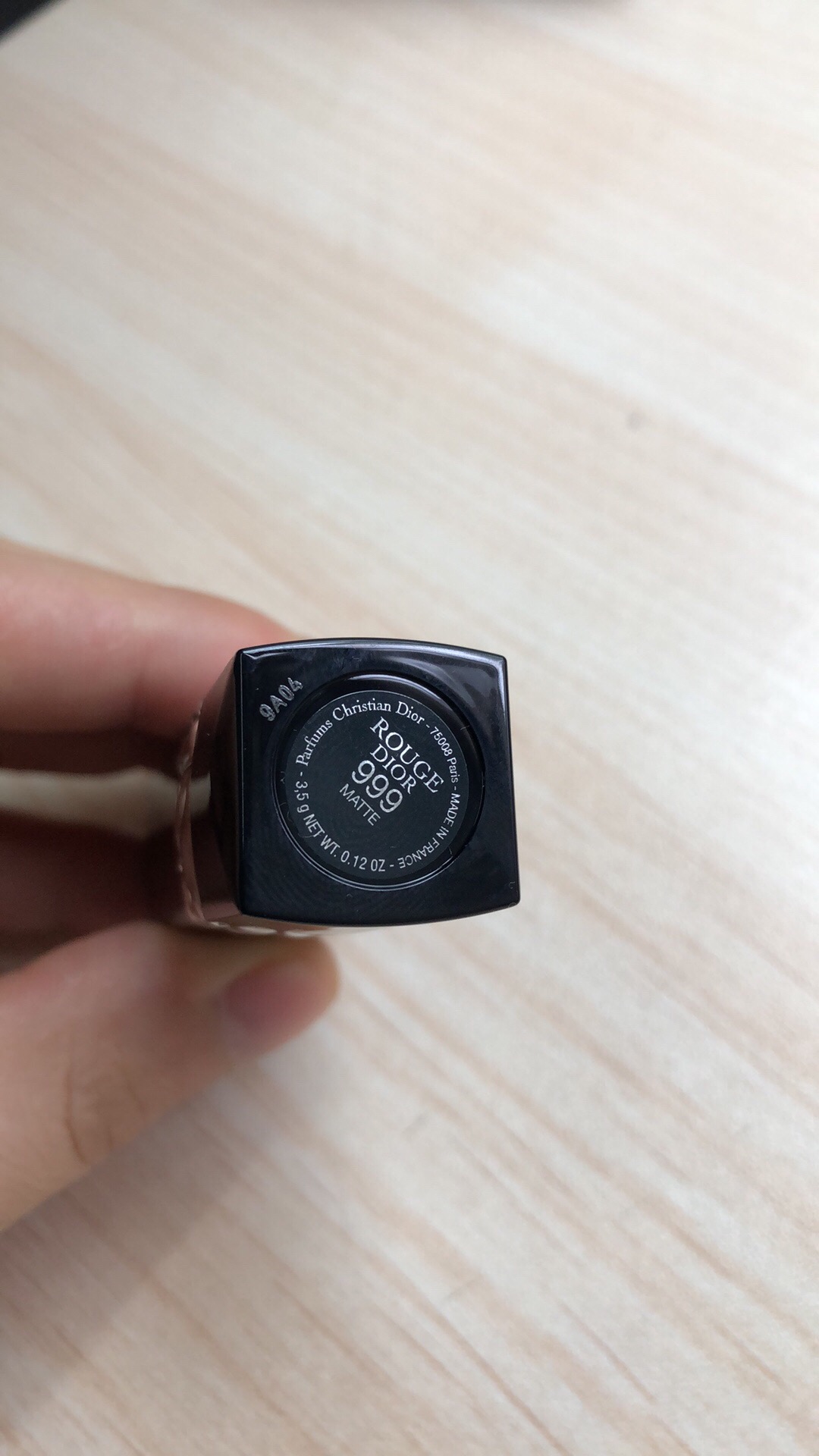 迪奥999丝绒好看还是哑光好看,迪奥999哪个系列的口红比较好