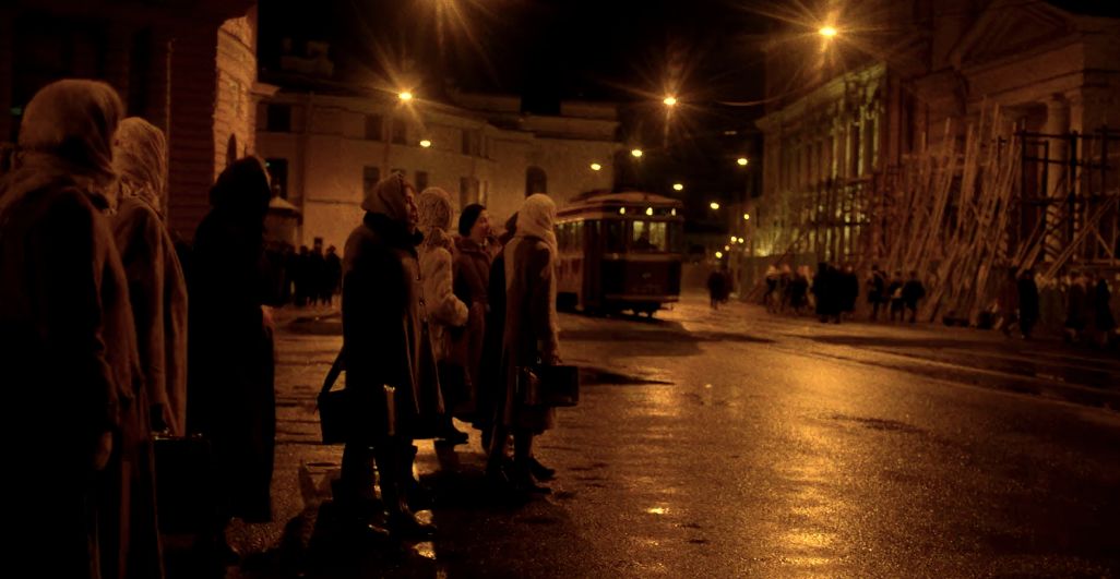 俄罗斯冲奥片，《高个儿》沉重到让人无法呼吸