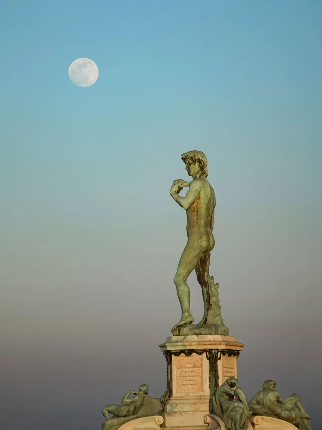 真美女，捐出千亿家产，成就世界顶级博物馆，稀世珍宝对全球开放