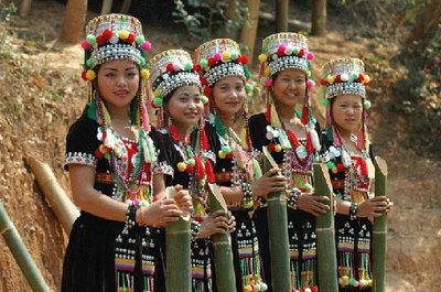 哈尼族女孩有什么规矩吗,哈尼族女孩禁忌