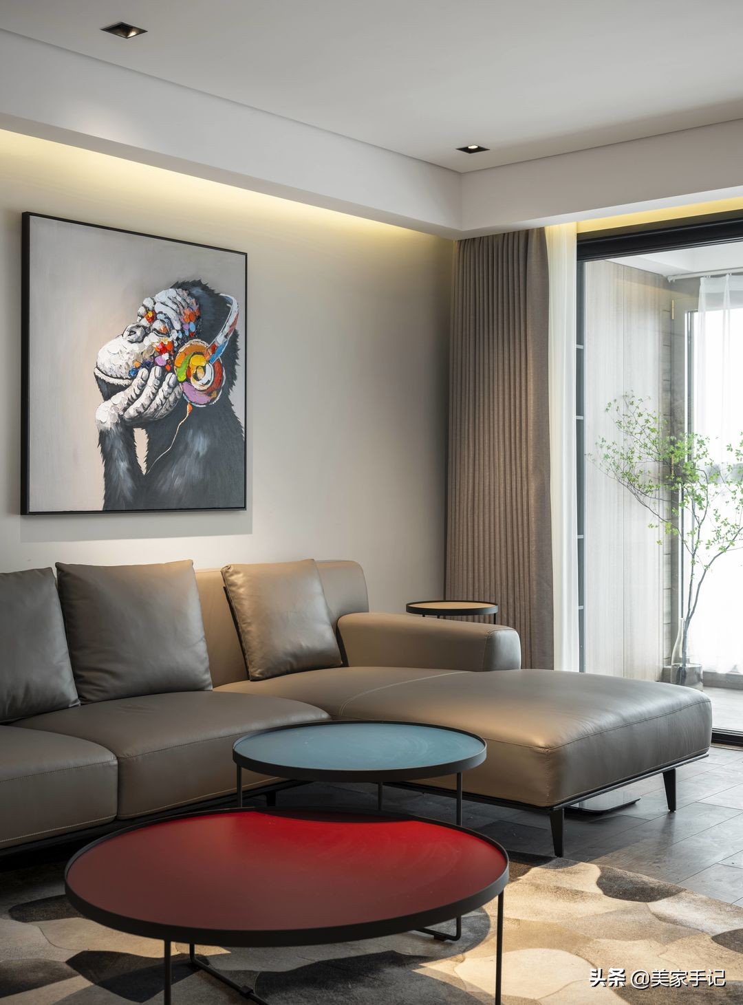 苏州夫妇140㎡家，主卧做个小改动，偷出一个衣帽间，真心实用