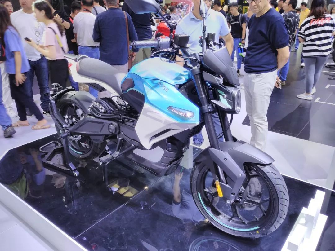 搭载宝马发动机的国产车型,搭载宝马发动机的国产车怎么样