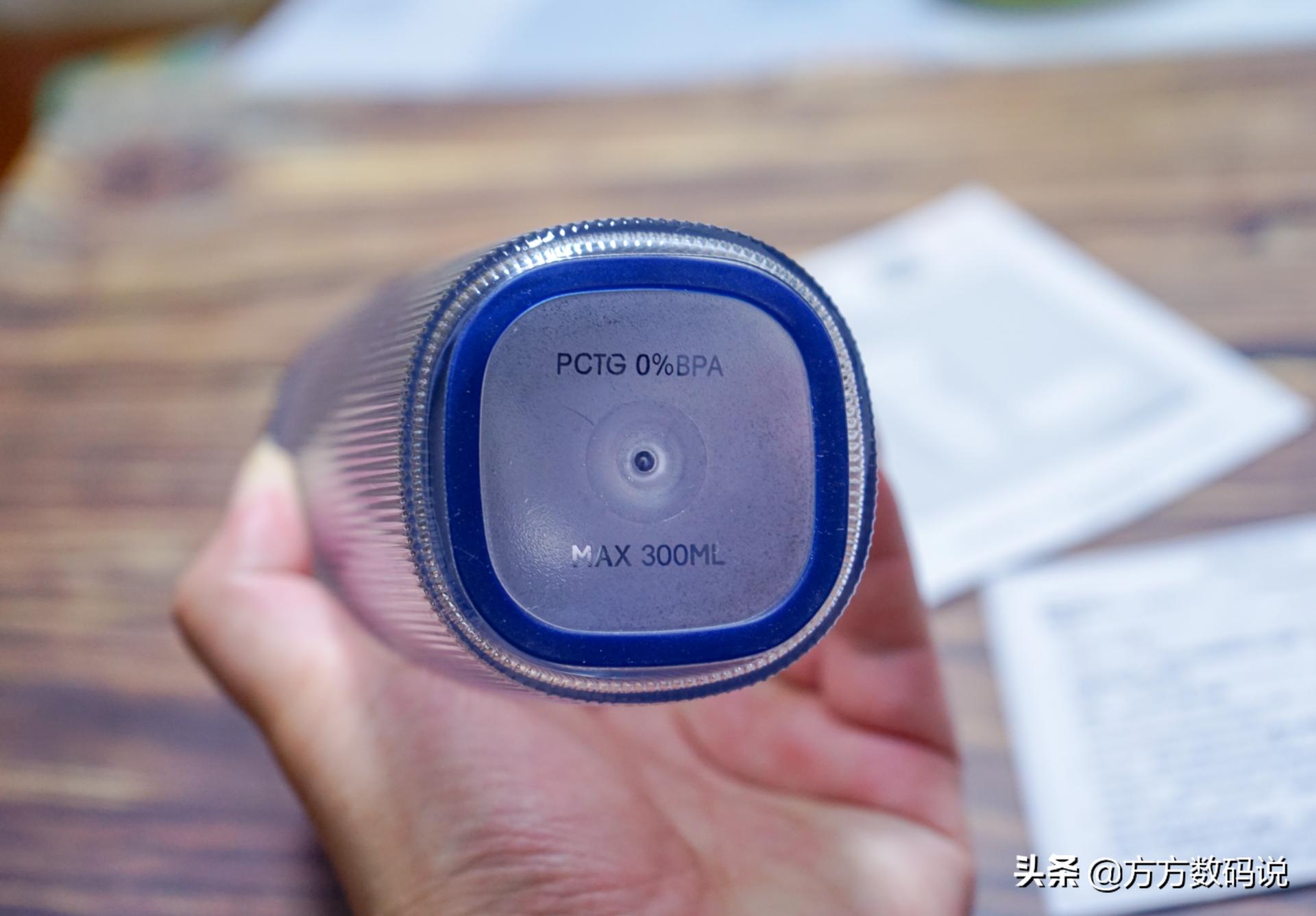 摩飞榨汁杯果汁推荐,摩飞便携榨汁桶明星