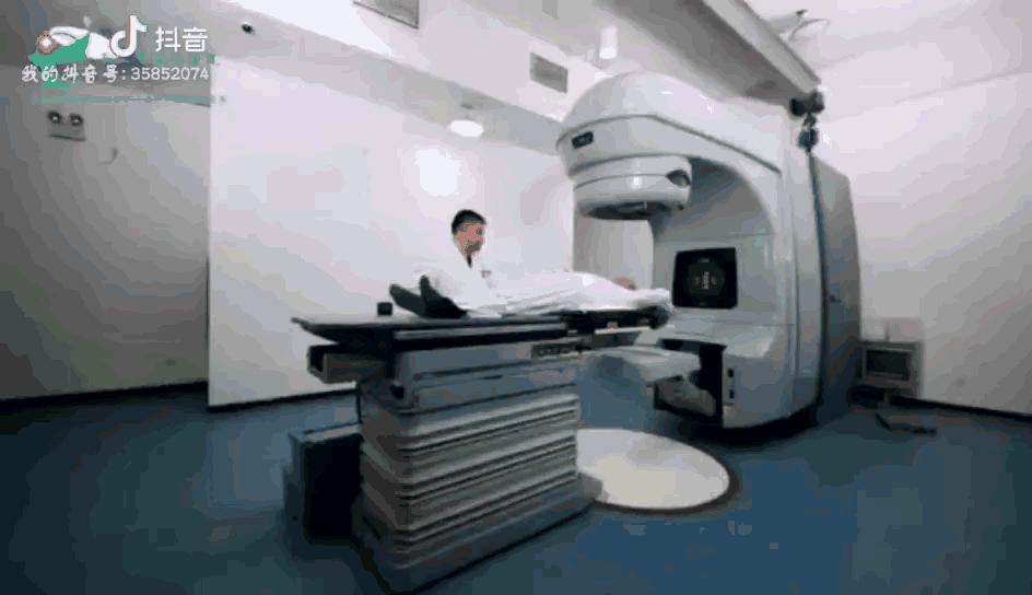 老年人治疗三叉神经痛微创,老人脸部三叉神经疼痛怎么办