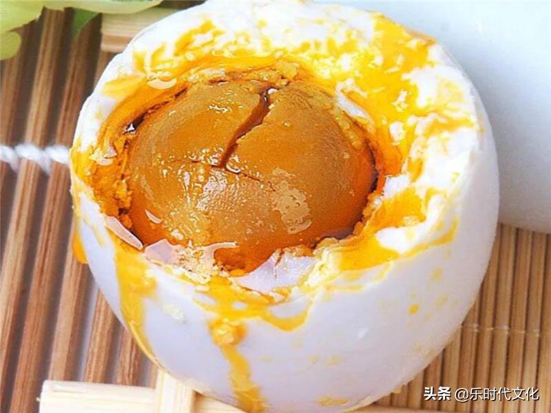 什么样的黄土可以做咸鸭蛋,咸鸭蛋怎么做起沙最快