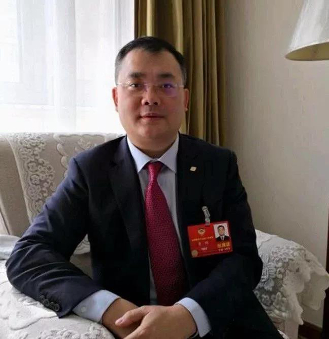 曹德旺儿子宁创业不接班,成立集团资产上亿,蒋勋：我佩服的富二代