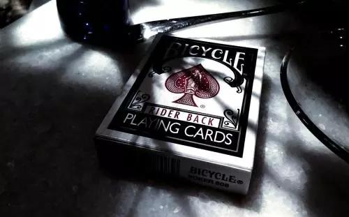 扑克牌jqk人物代表什么,扑克牌里12个历史人物知多少