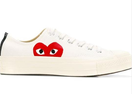 休闲小白鞋品牌推荐,夏季小白鞋百搭推荐店铺