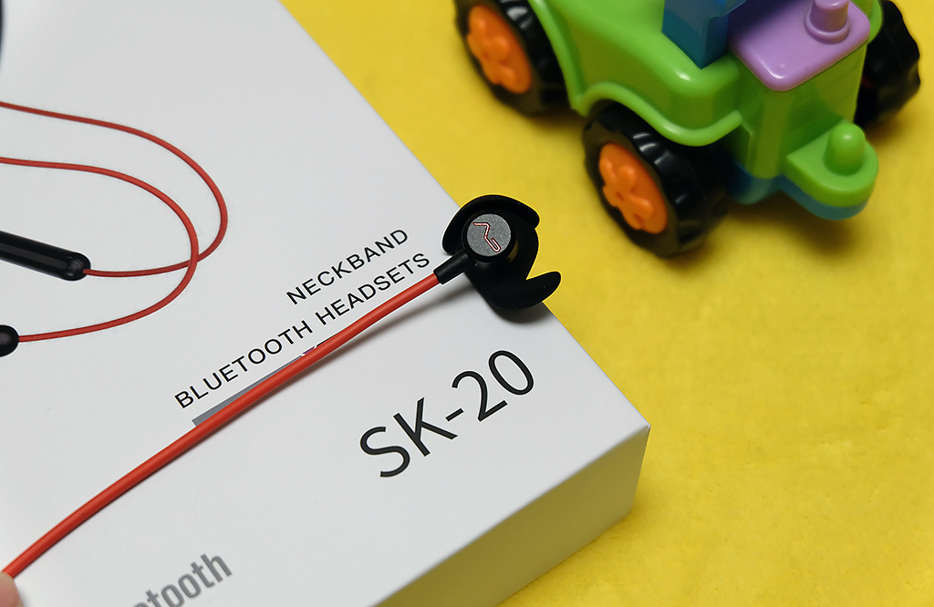 太柔软了，这款耳机竟可以戴着睡-勒姆森（LASMEX）SK-20耳机体验