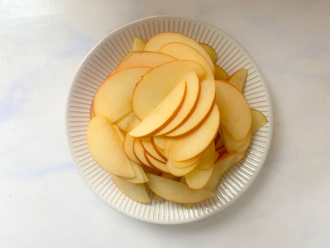 情人节礼物玫瑰花简单做法,苹果玫瑰花做法